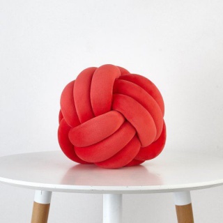 Dizajnerski jastuk - crveni